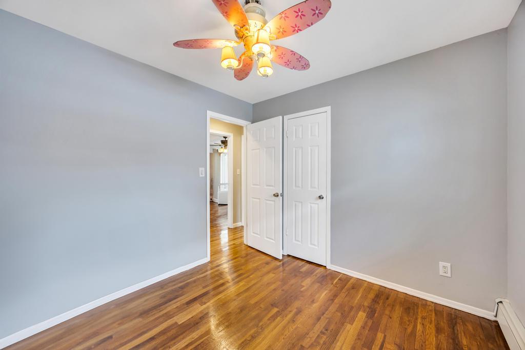 30 Oakland Street, Hempstead, New York image 14