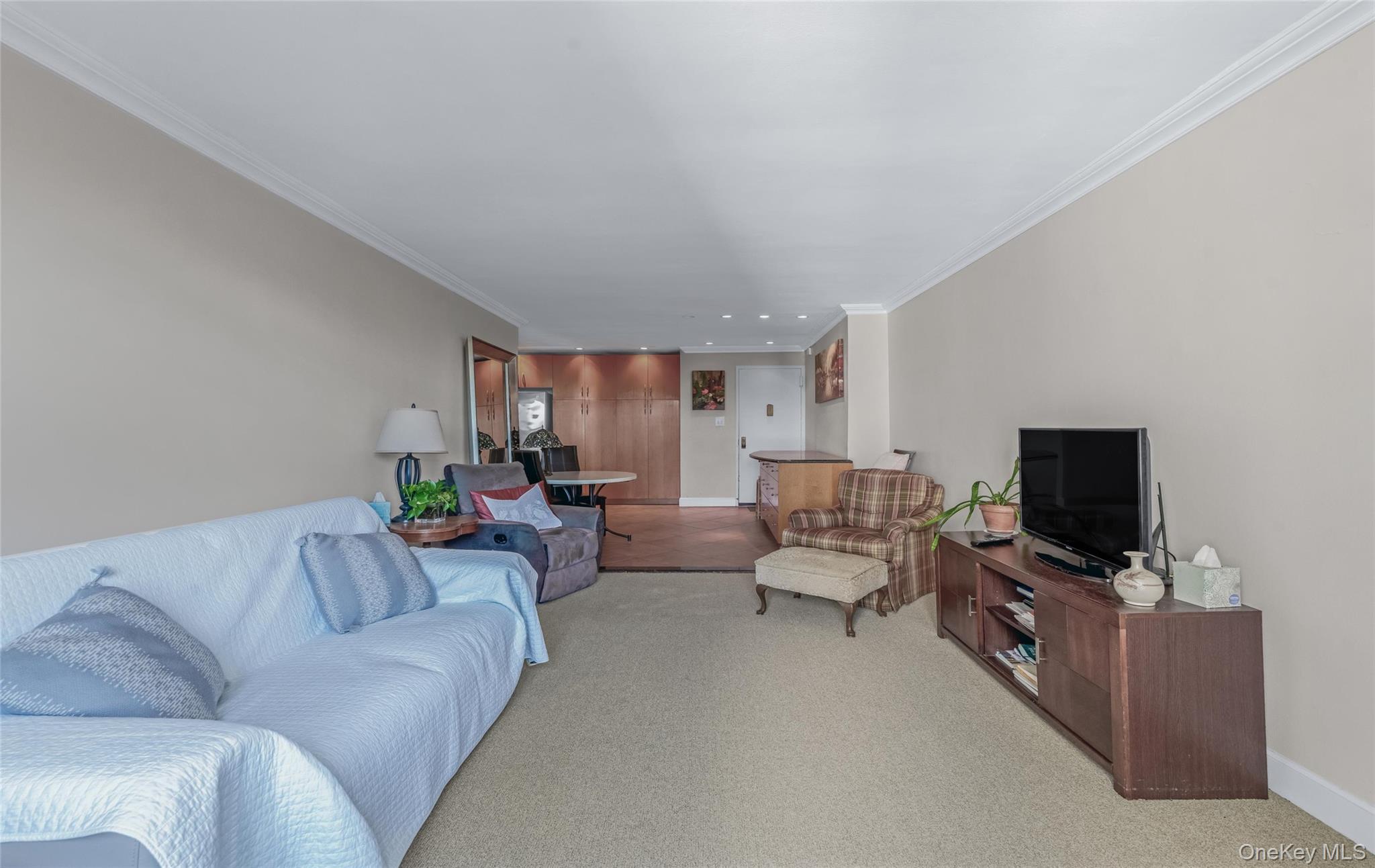 44-20 Douglaston Pkwy Douglaston Parkway 5A