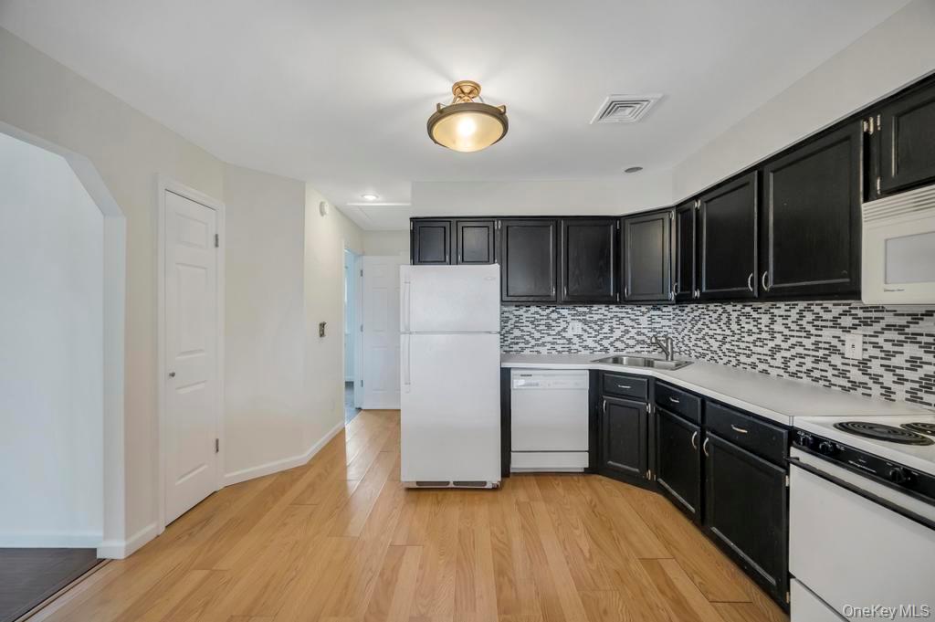 1 Atlantic Avenue 74