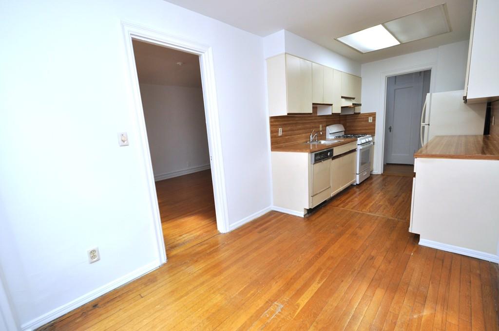 Eastchester, New York 10583, United States, 1 Bedroom Bedrooms, ,1 BathroomBathrooms,Residential,Active,87979