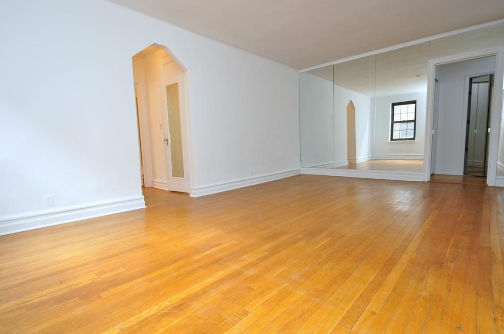 Eastchester, New York 10583, United States, 1 Bedroom Bedrooms, ,1 BathroomBathrooms,Residential,Active,87979