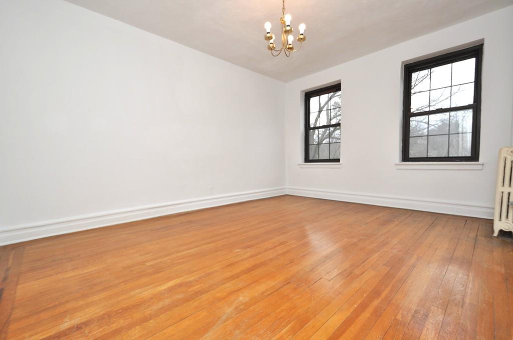 Eastchester, New York 10583, United States, 1 Bedroom Bedrooms, ,1 BathroomBathrooms,Residential,Active,87979