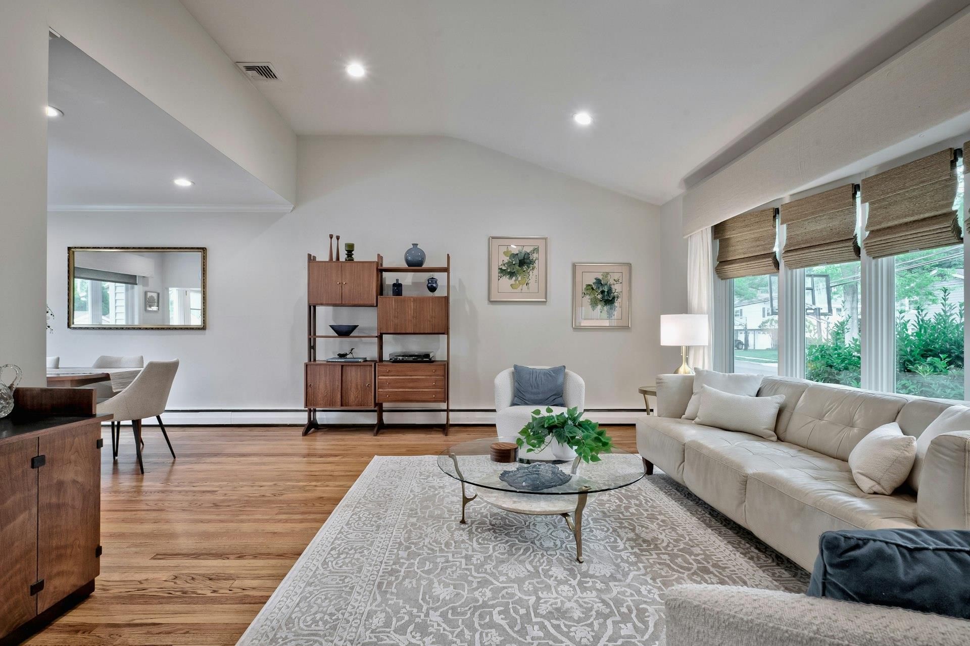 5 Roger Drive, Port Washington, New York image 5