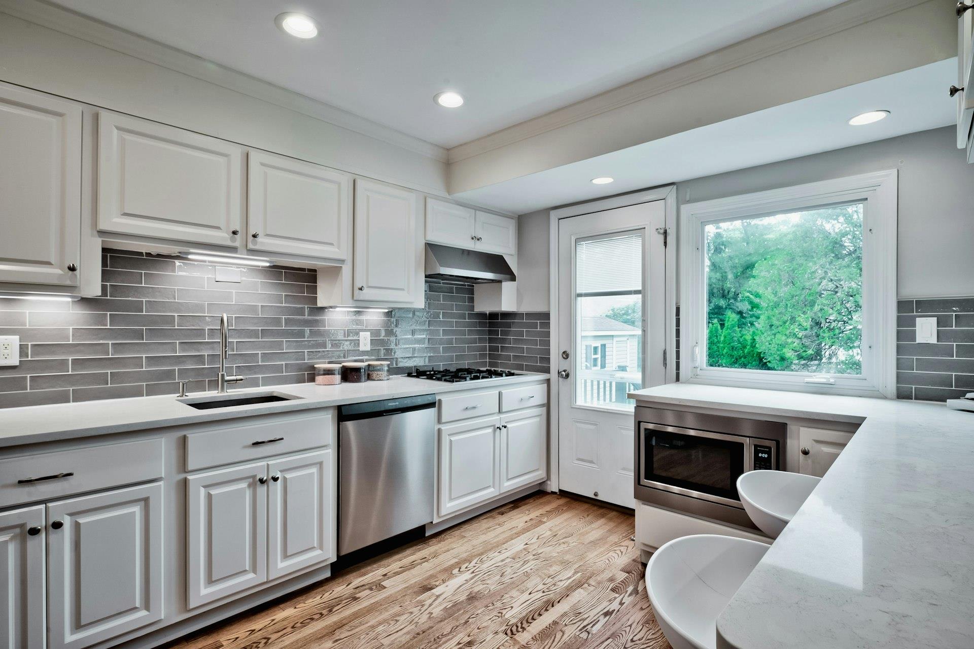 5 Roger Drive, Port Washington, New York image 9