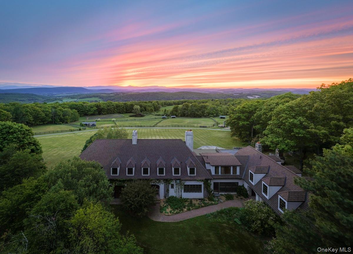 26 Mountain Farm Road