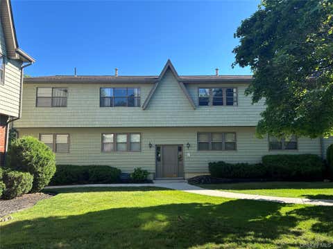 Condo For Sale - 32 Milford Lane #6D<br/> Suffern, NY 10901