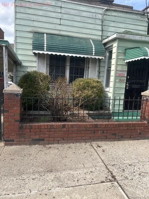 Homes For Sale - 3335 Hone Avenue<br/> Bronx, NY 10469