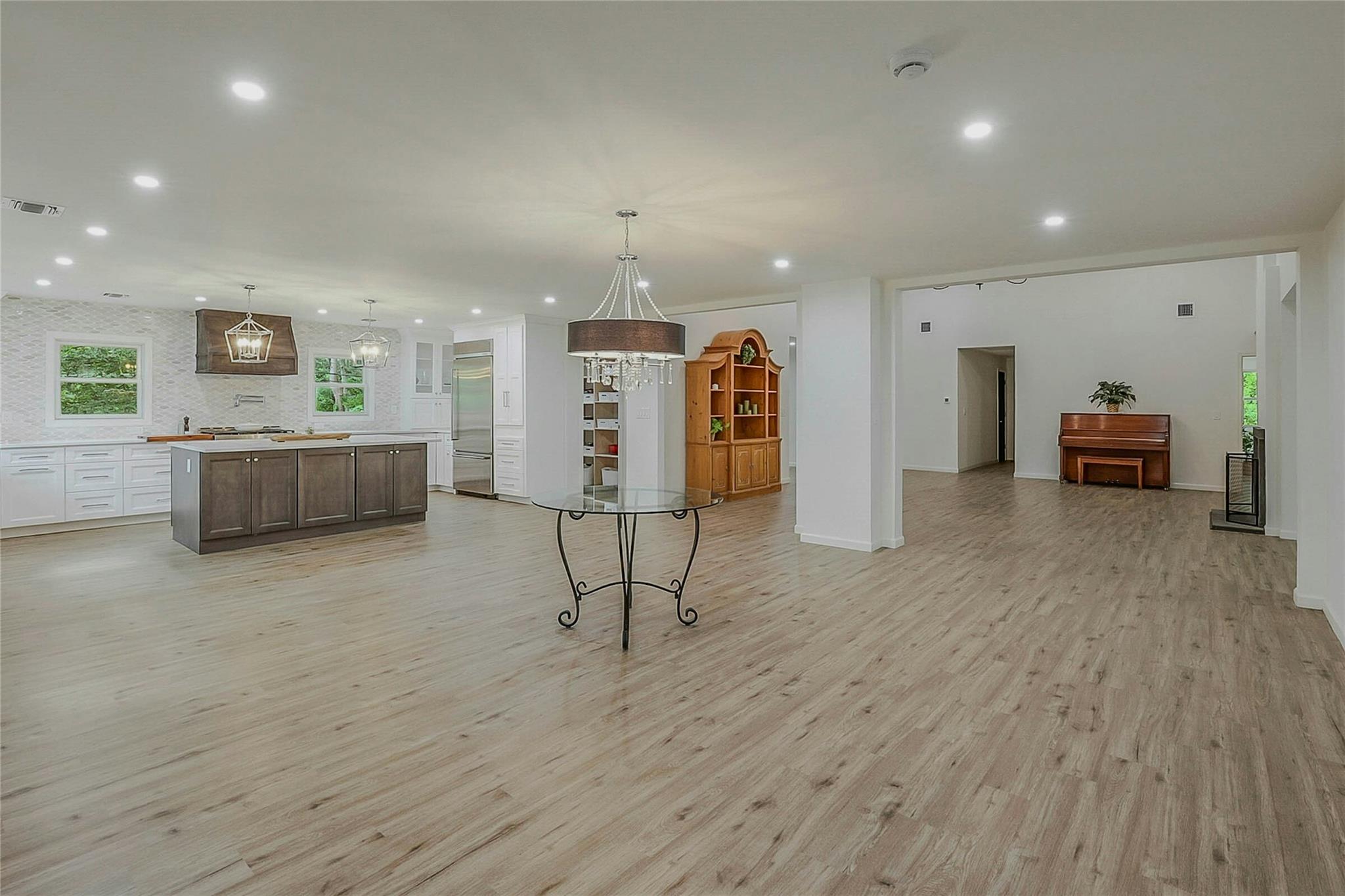 25 Spring Hollow Road