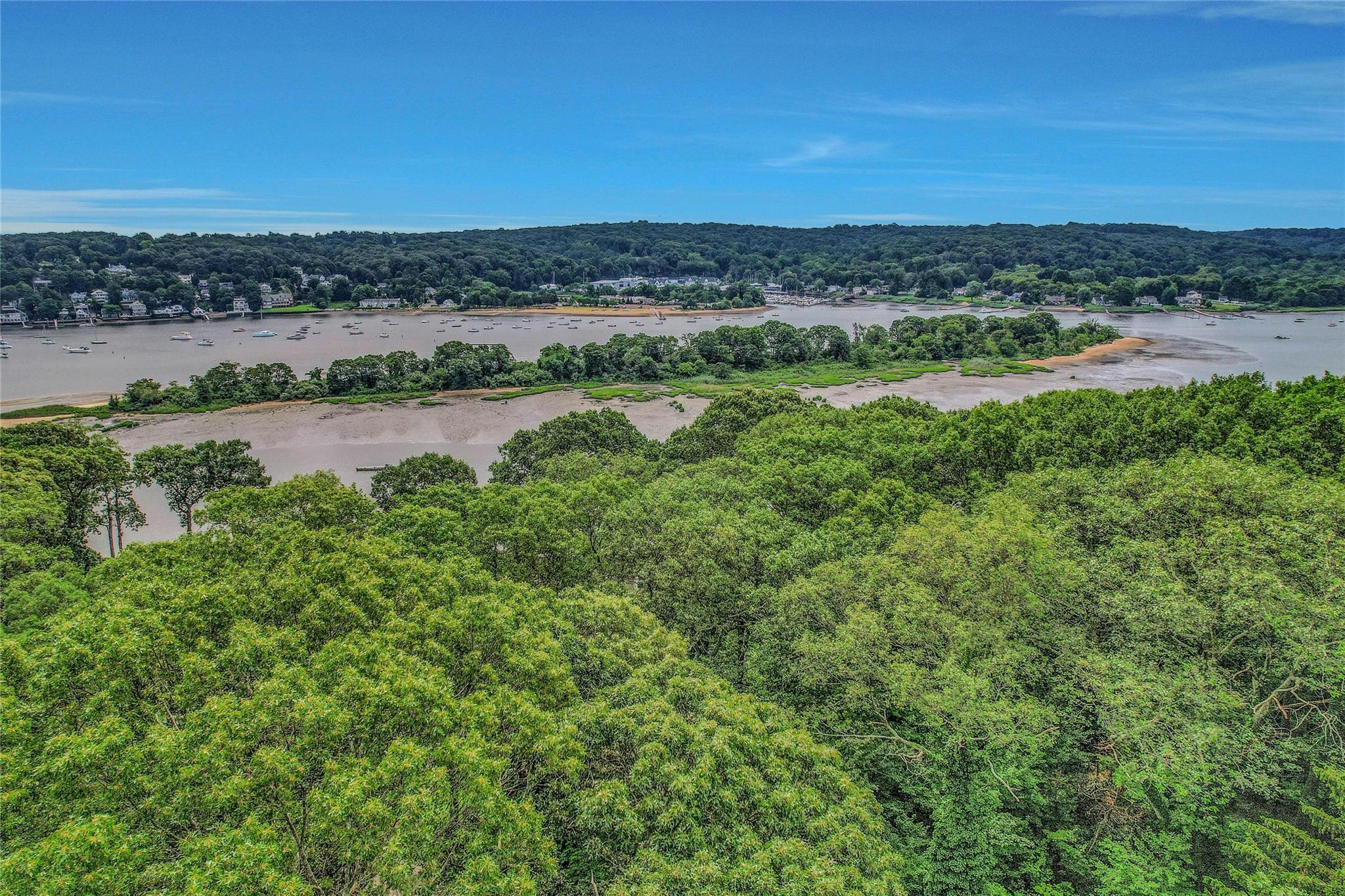 25 Spring Hollow Road