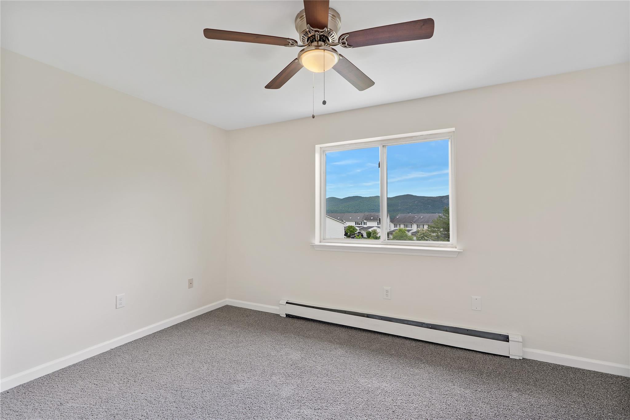 221 Tamerisk Lane, New Windsor, New York image 28