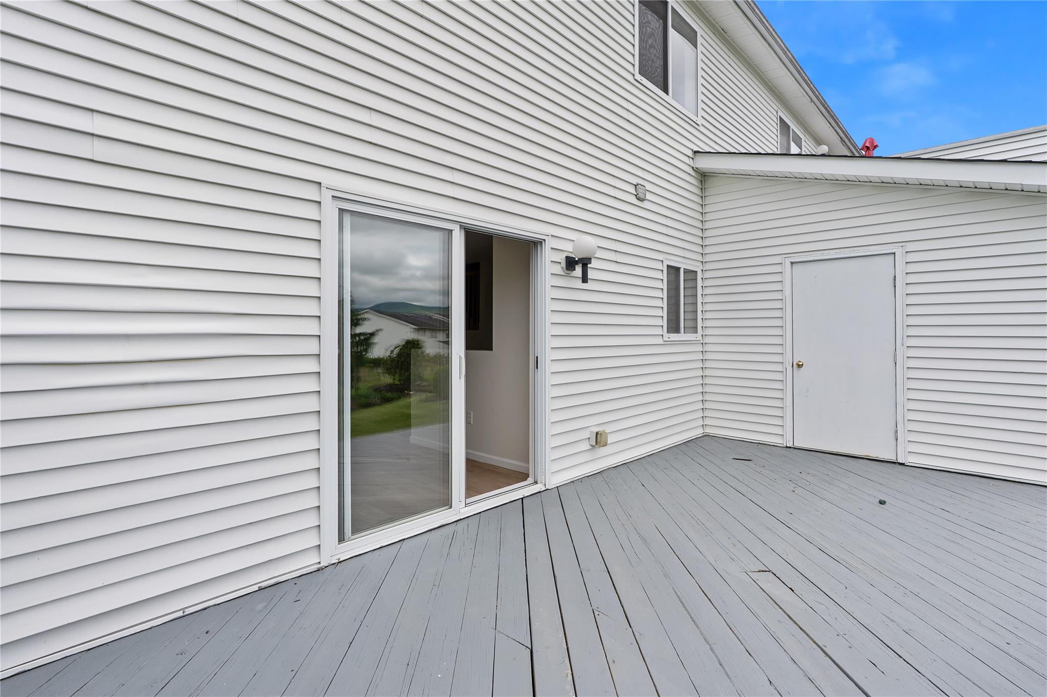 221 Tamerisk Lane, New Windsor, New York image 32