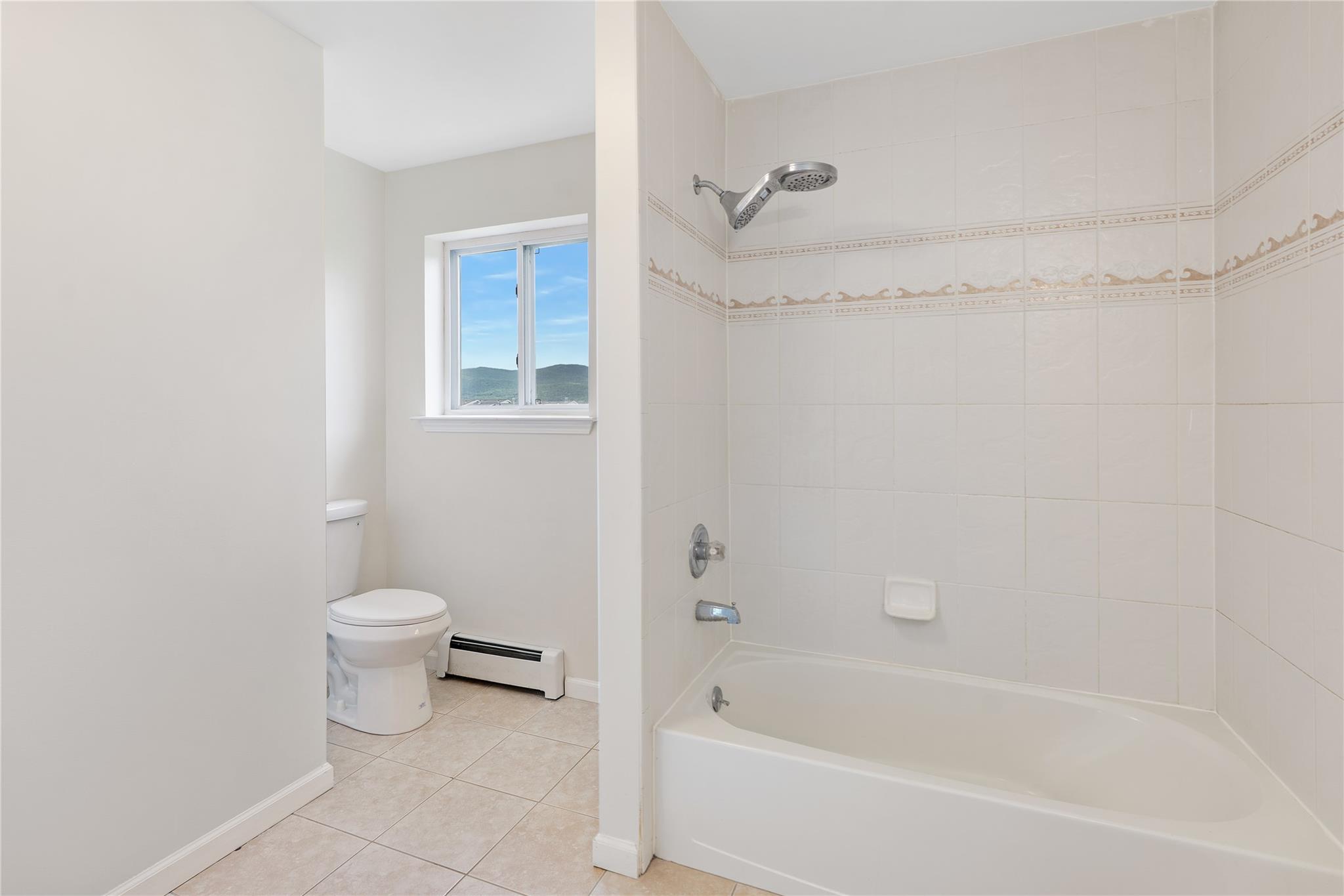 221 Tamerisk Lane, New Windsor, New York image 25