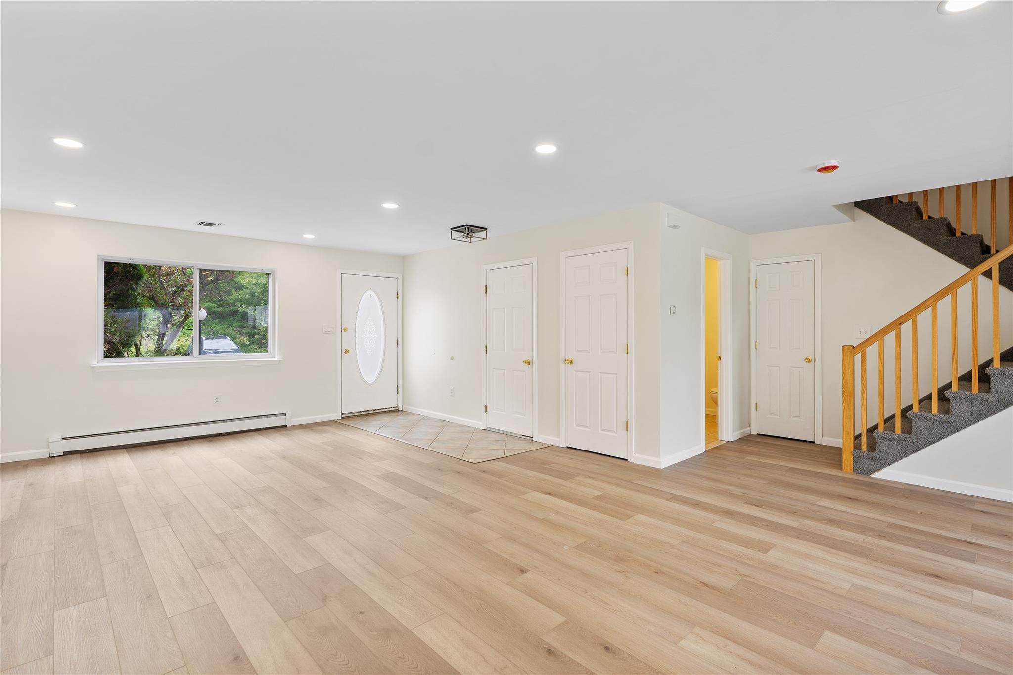 221 Tamerisk Lane, New Windsor, New York image 5