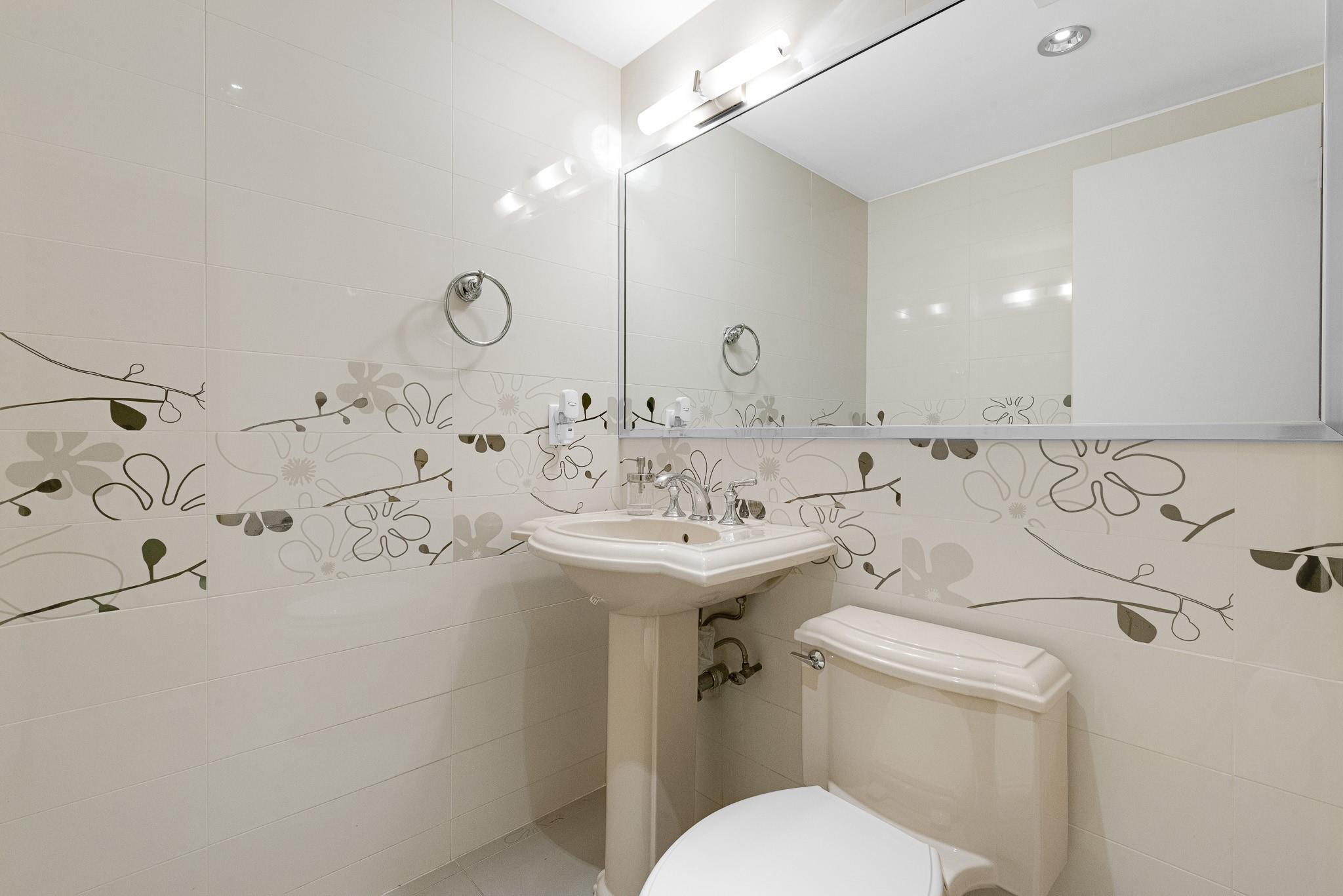 83-18 W 58th Avenue, Middle Village, New York image 30