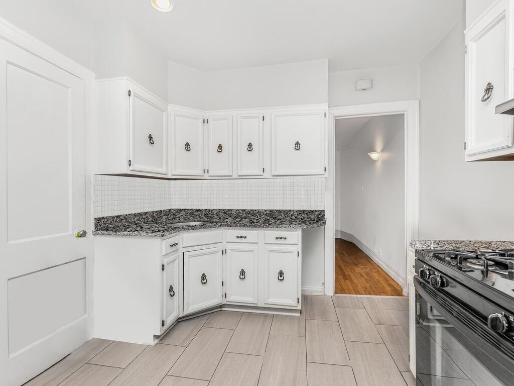 48 Tibbetts Road 2nd Floor