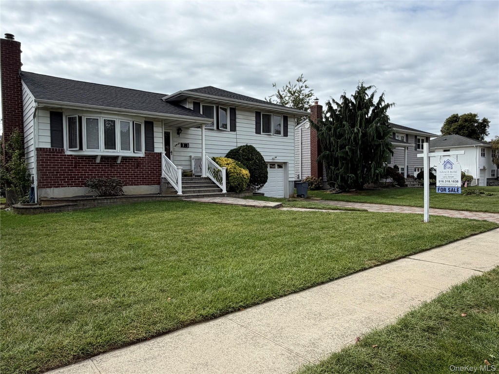 Photo of 3938 Bernice Road, Seaford, NY 11783 (MLS # 1052968)