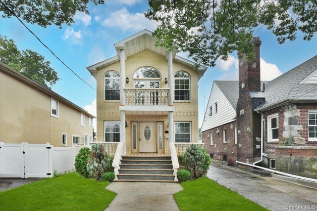 8135 166th Street