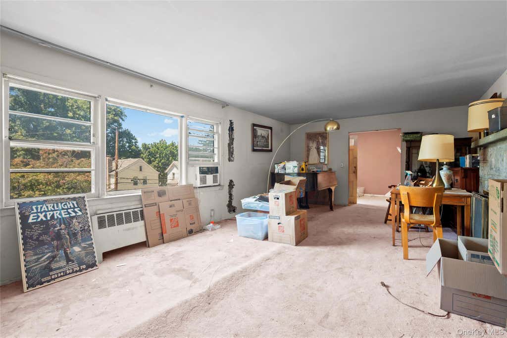 Photo of 74 Jervis Road, Yonkers, NY 10705 (MLS # 1029838)