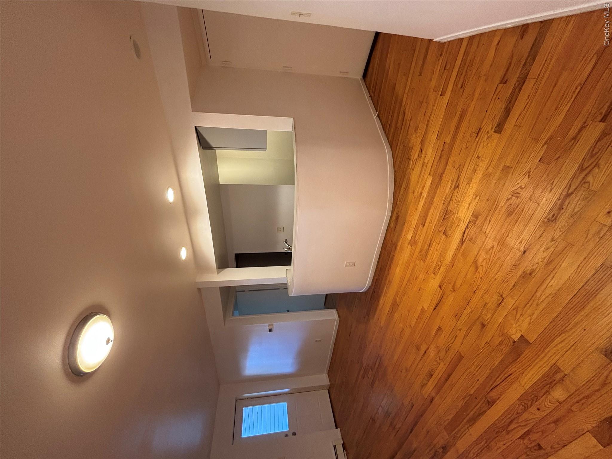 185 Union Street 1 - Photo 4