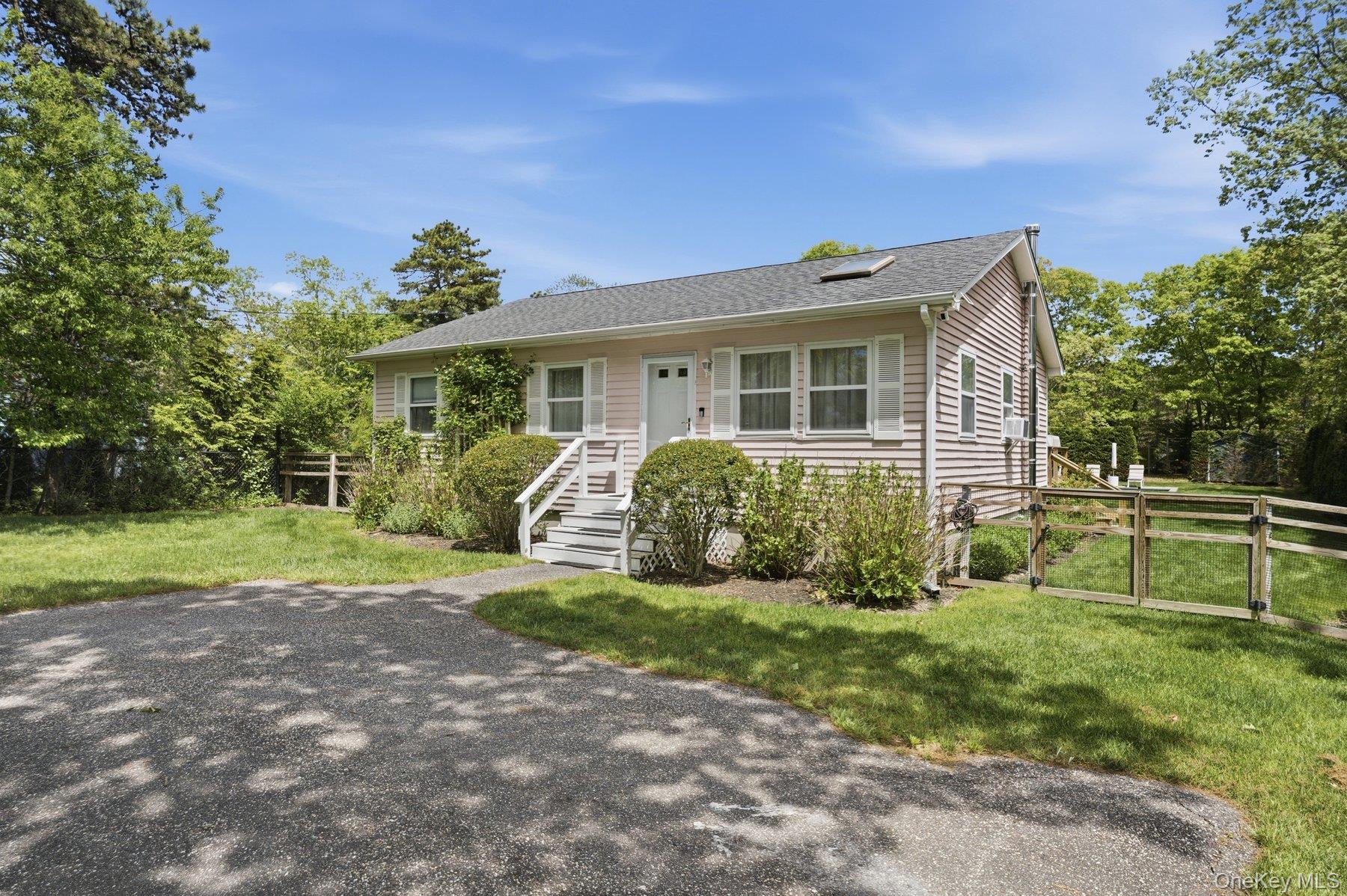 98 Peters Lane