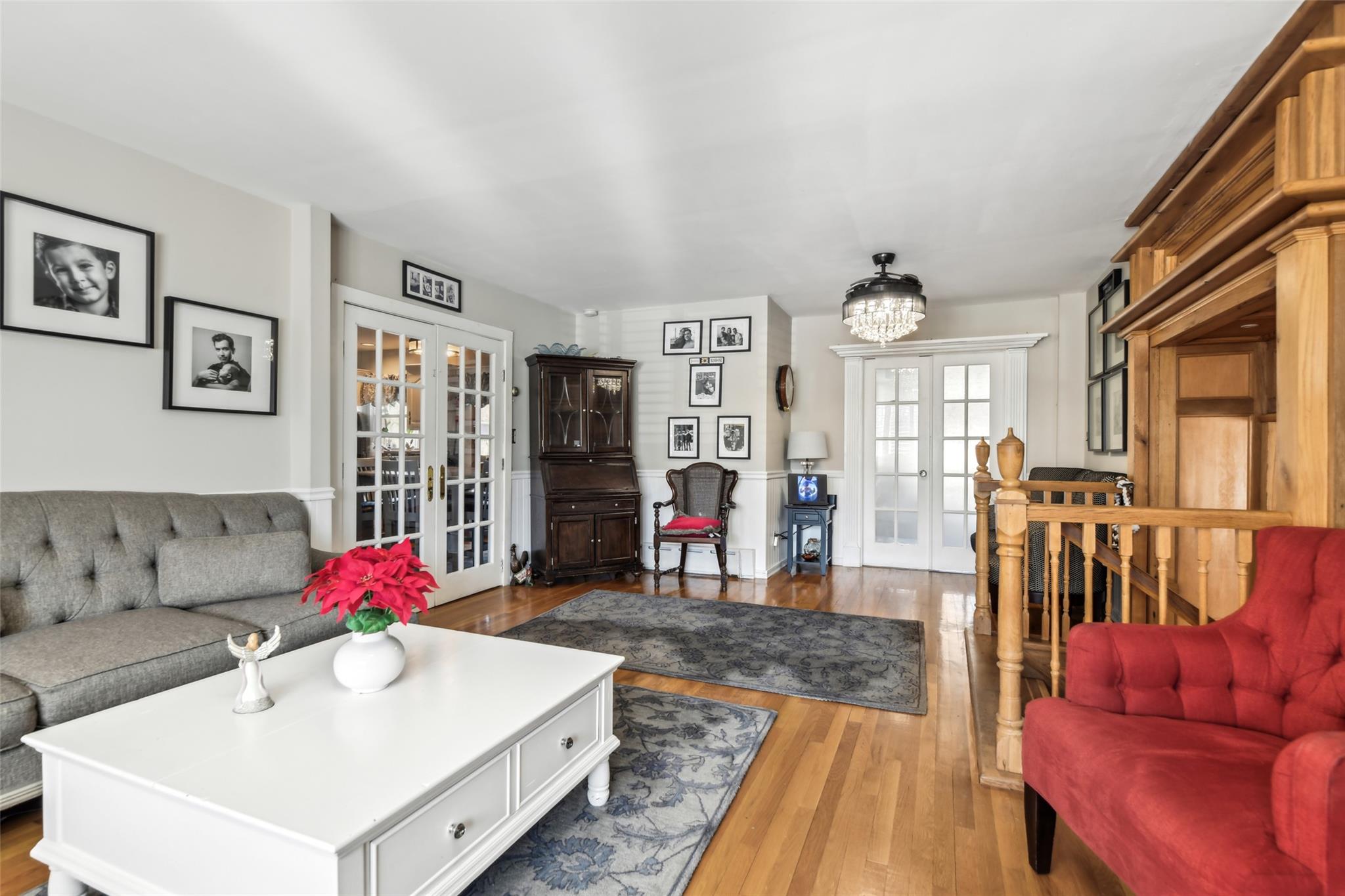 49 Robert Street, Patchogue, New York image 7