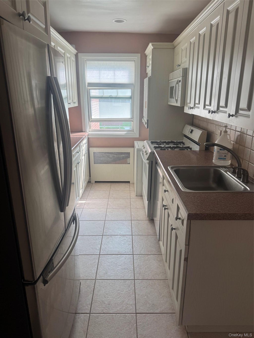 Photo of 253 61st avenue Ave #24, Little Neck, NY 11362 (MLS # 1045403)