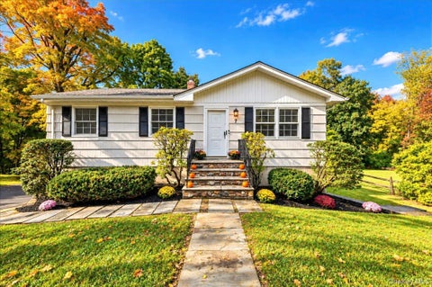 Photo for 7 Meadowbrook Drive