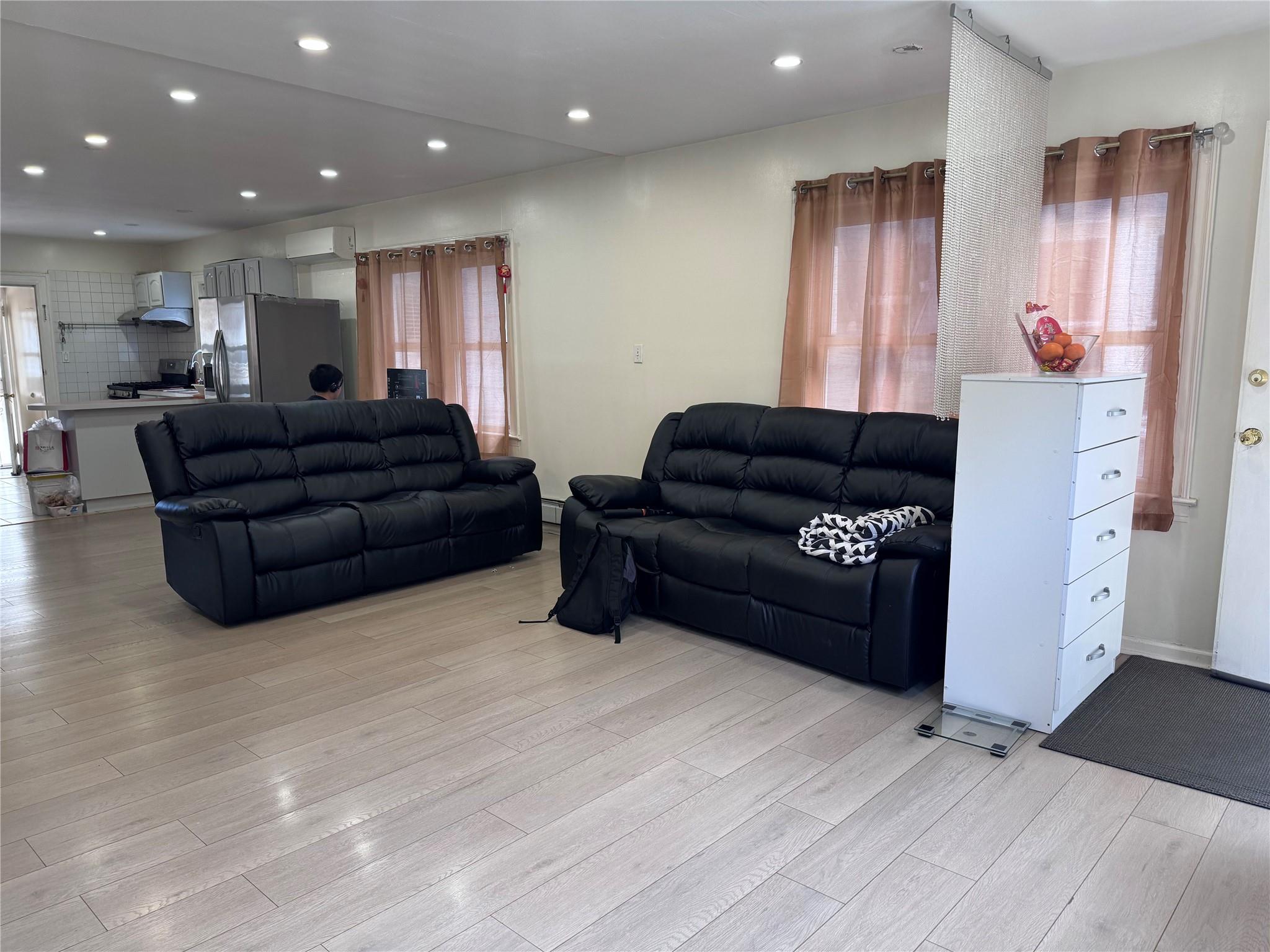 119-50 27th Avenue, Flushing, New York image 5