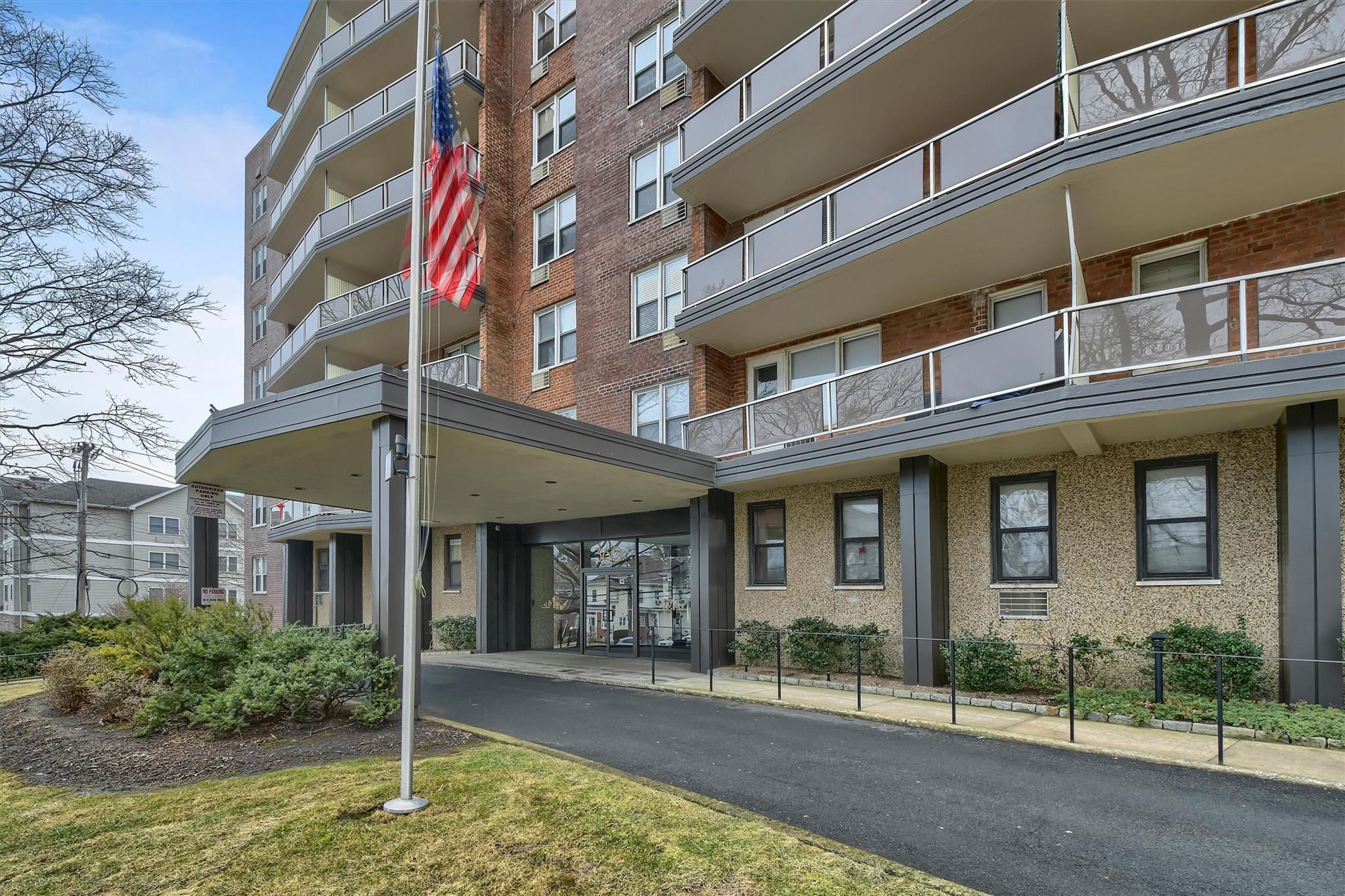 360 Westchester Avenue #304, Port Chester, New York image 4