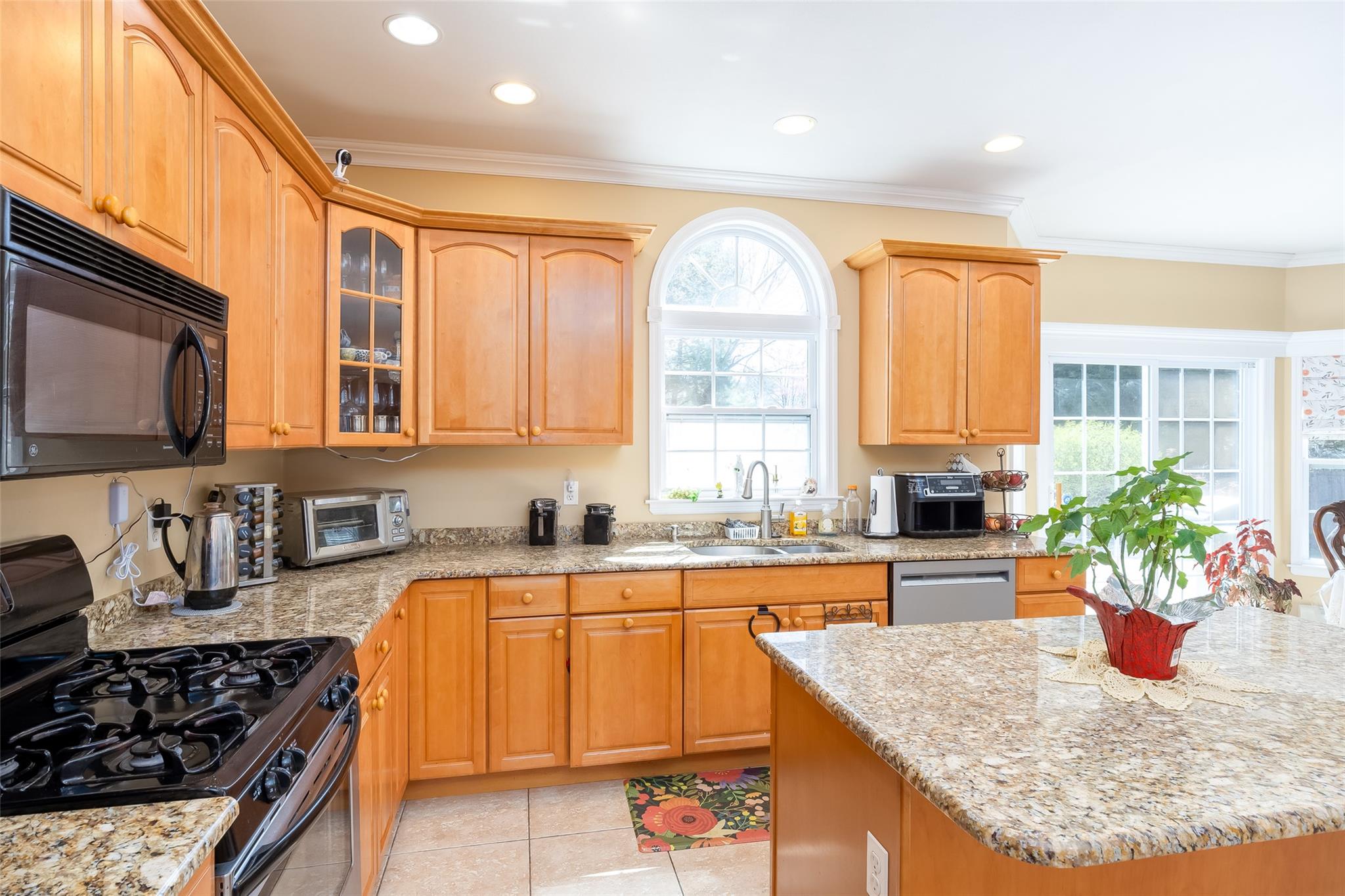 81 Stoothhoff Road, East Northport, New York image 15