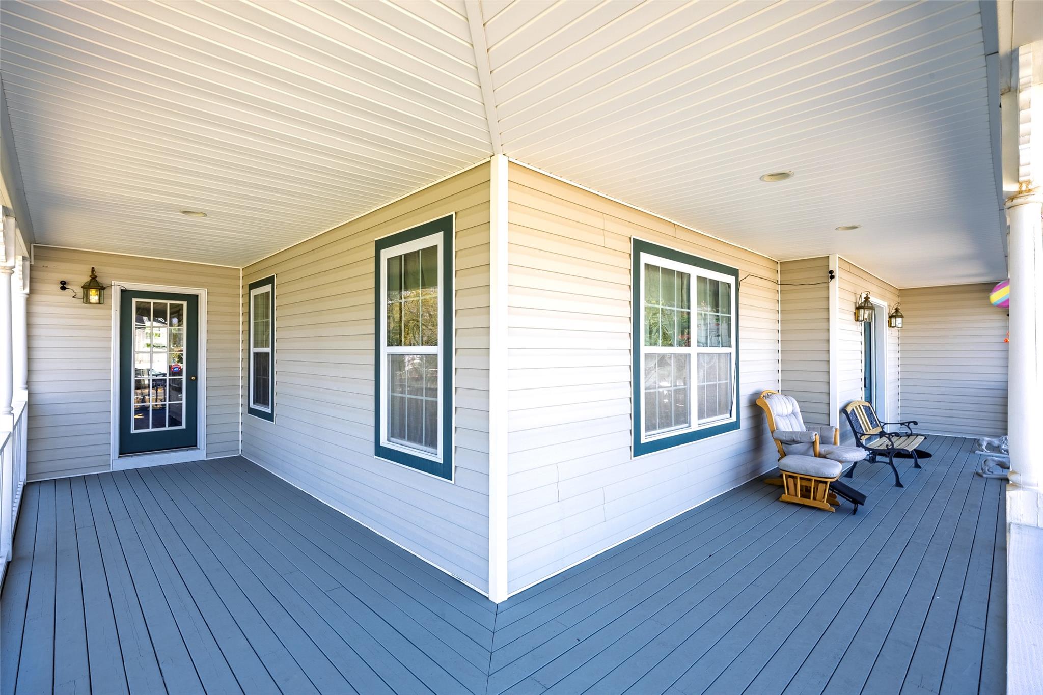 81 Stoothhoff Road, East Northport, New York image 5
