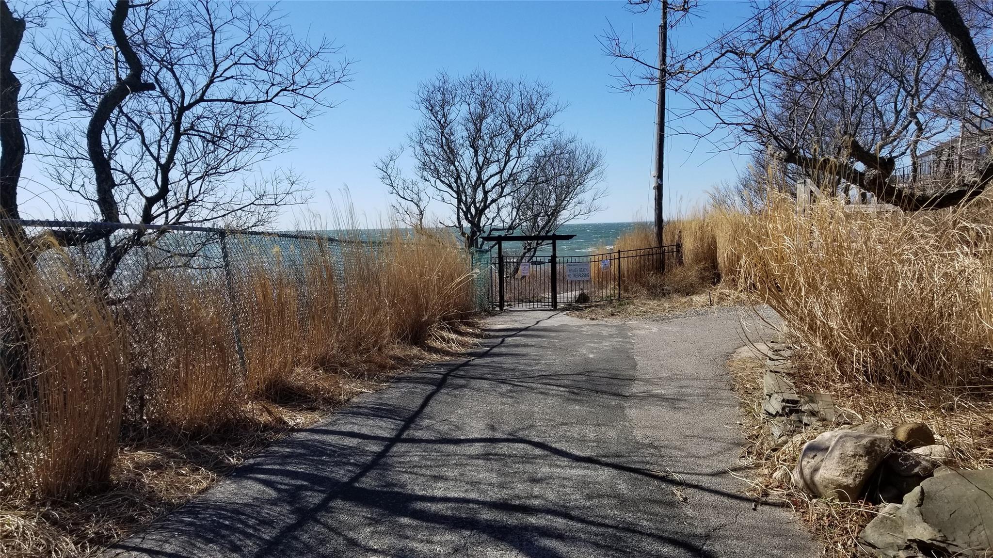 890 W Westwood Lane #36C, Greenport, New York image 5