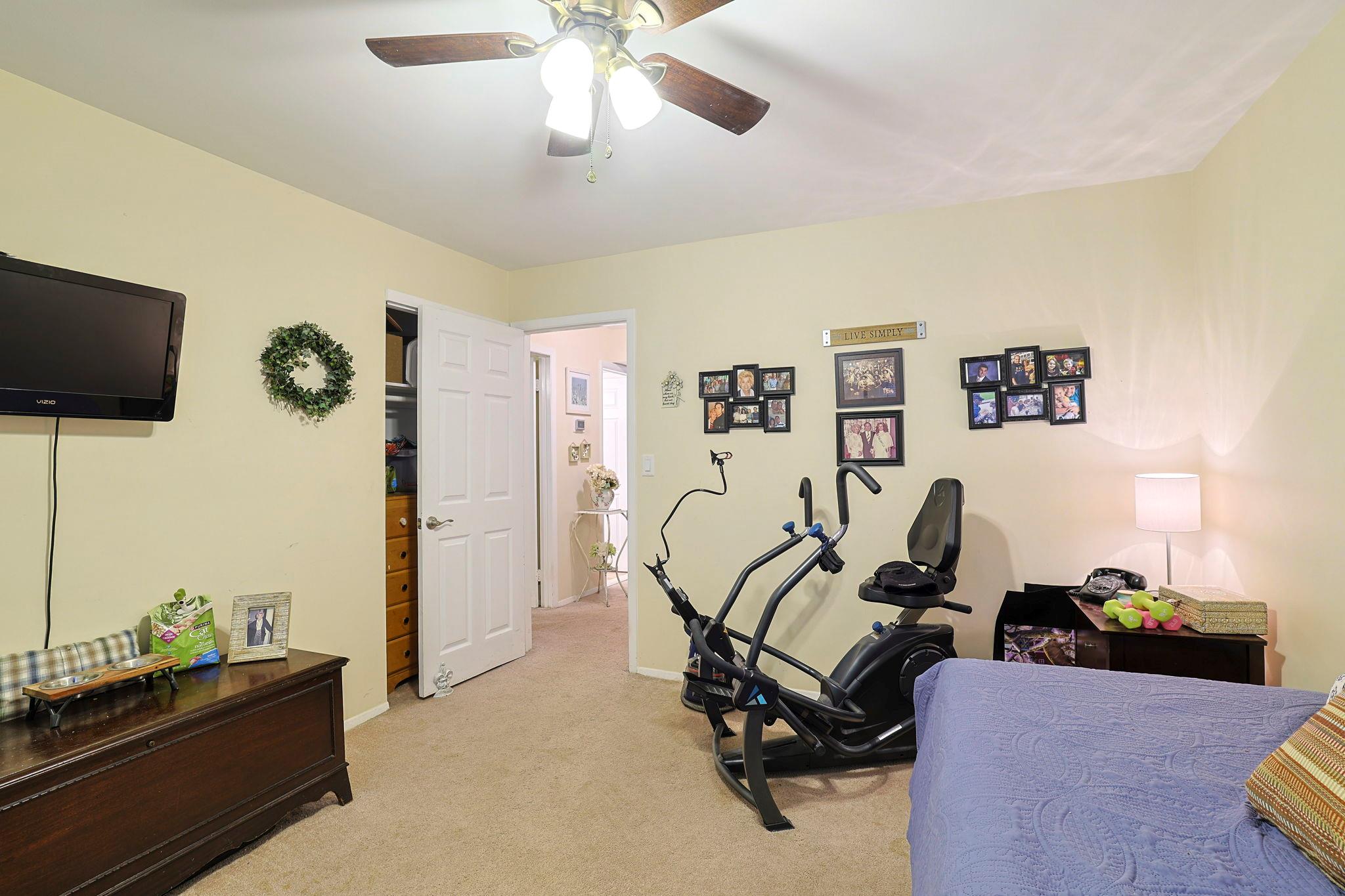 44 W Jefferson Oval #A, Yorktown Heights, New York image 11