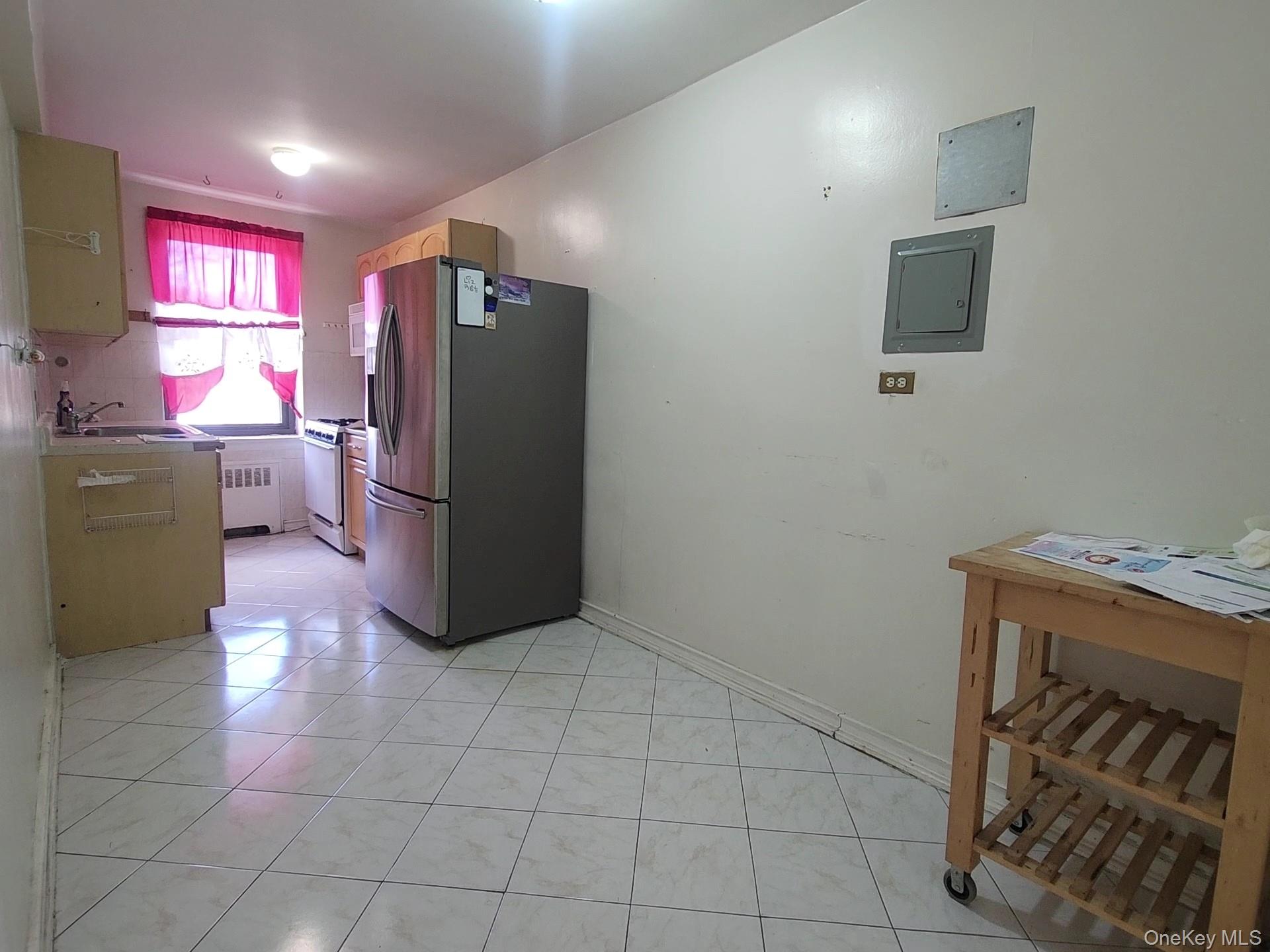 90-09 Northern Boulevard 303