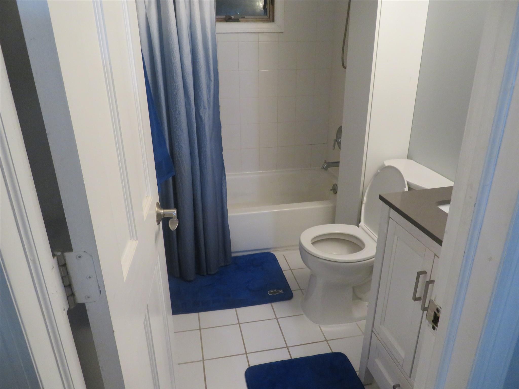 2453 Building # A Union Boulevard #21A, Islip, New York image 15