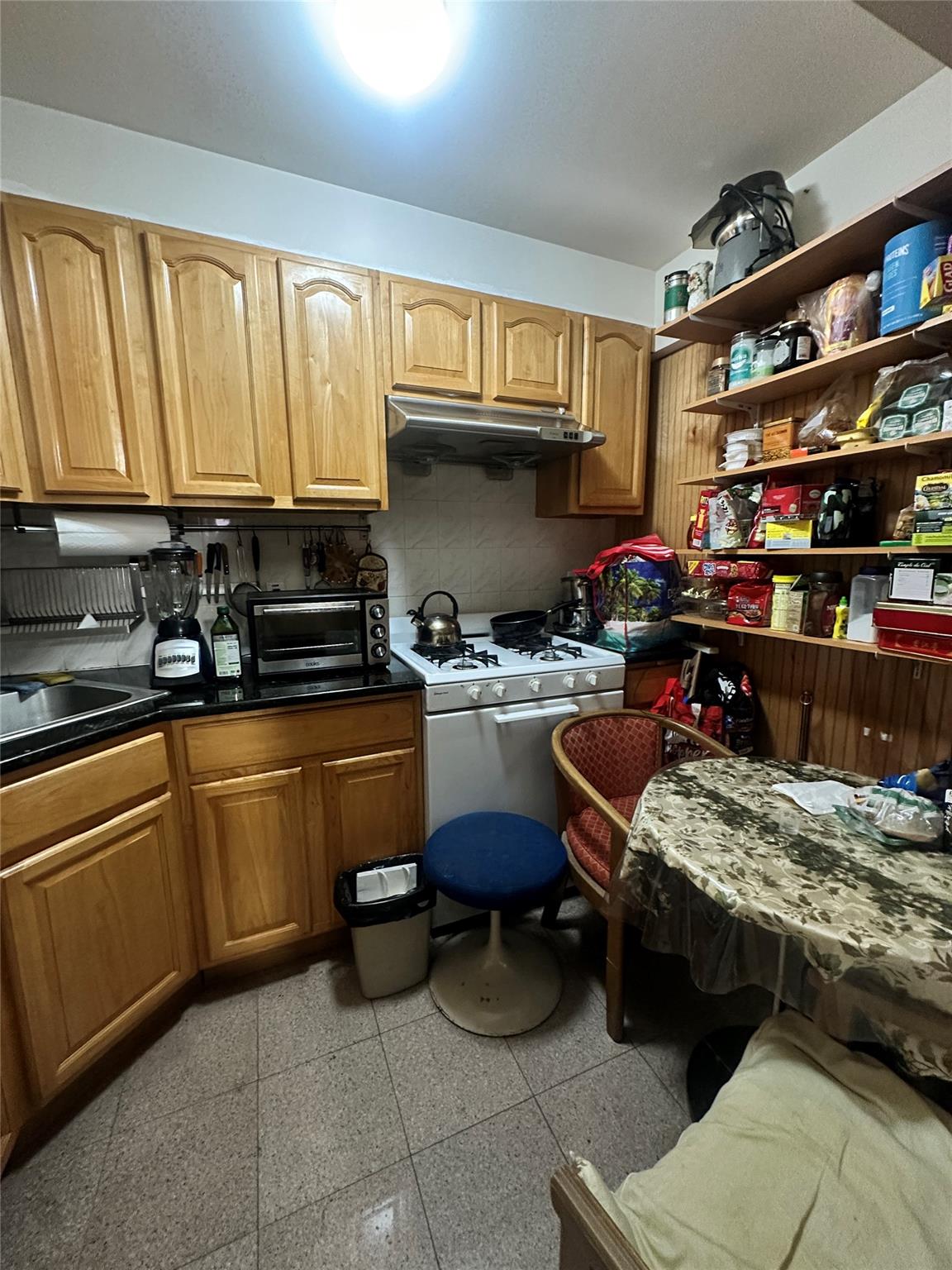 40-24 76 Street #3B, Elmhurst, New York image 5