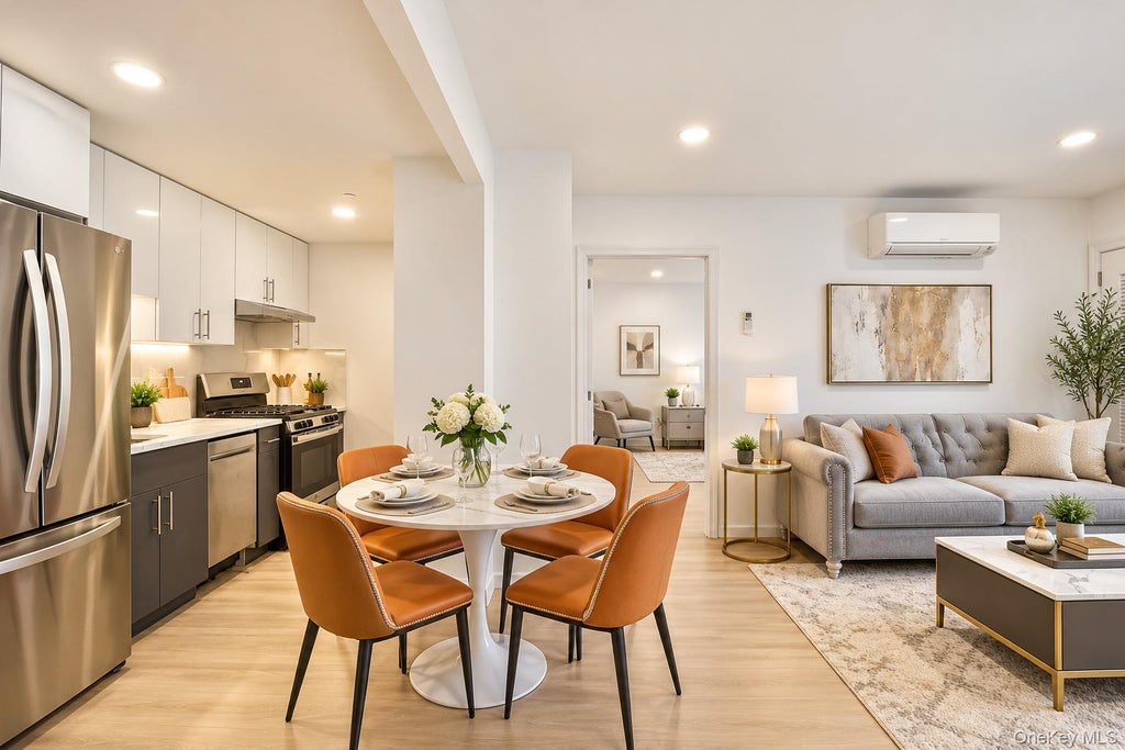 Photo of 13450 Blossom Avenue #5B, Flushing, NY 11355 (MLS # 1068465)