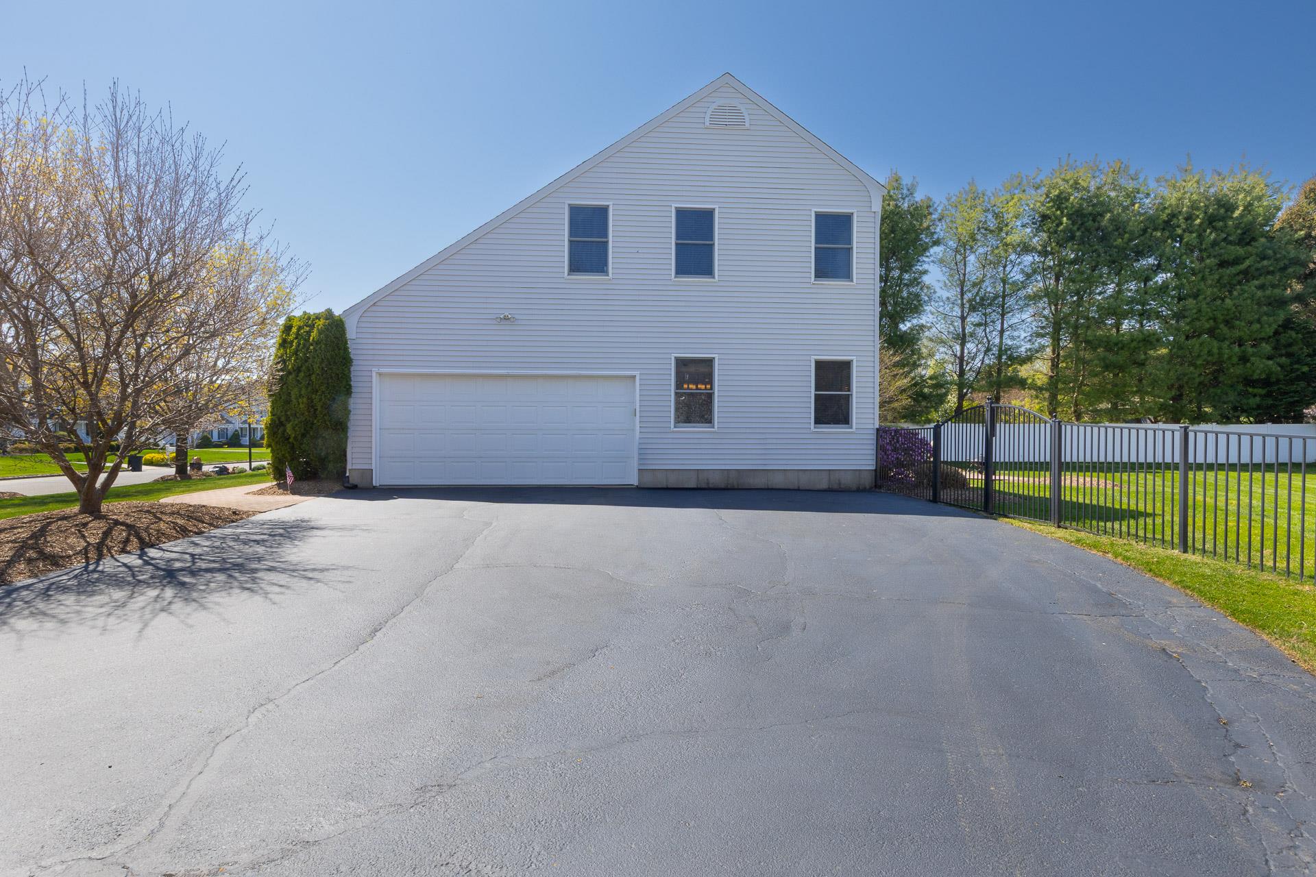 96 Tallmadge Trail, Miller Place, New York image 24