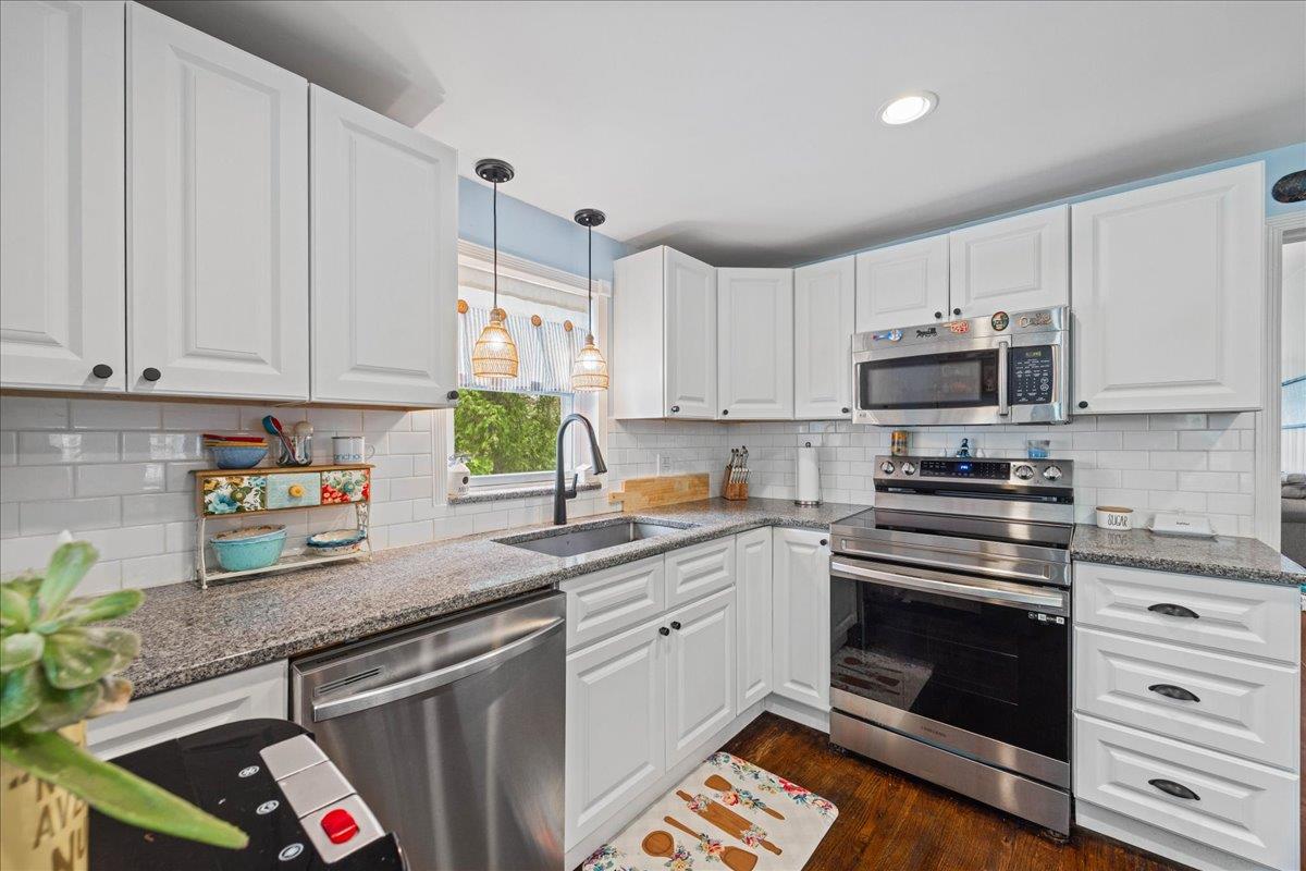 309 Maple Avenue, New Windsor, New York image 12