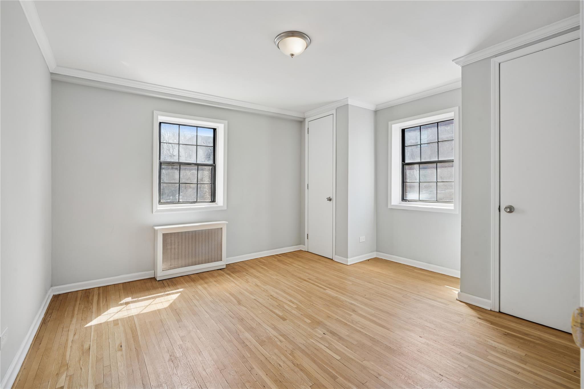 78-04 147 St St #2G, Kew Garden Hills, New York image 2