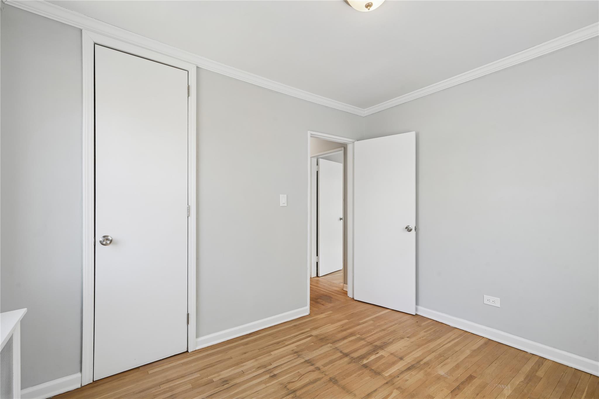 78-04 147 St St #2G, Kew Garden Hills, New York image 3
