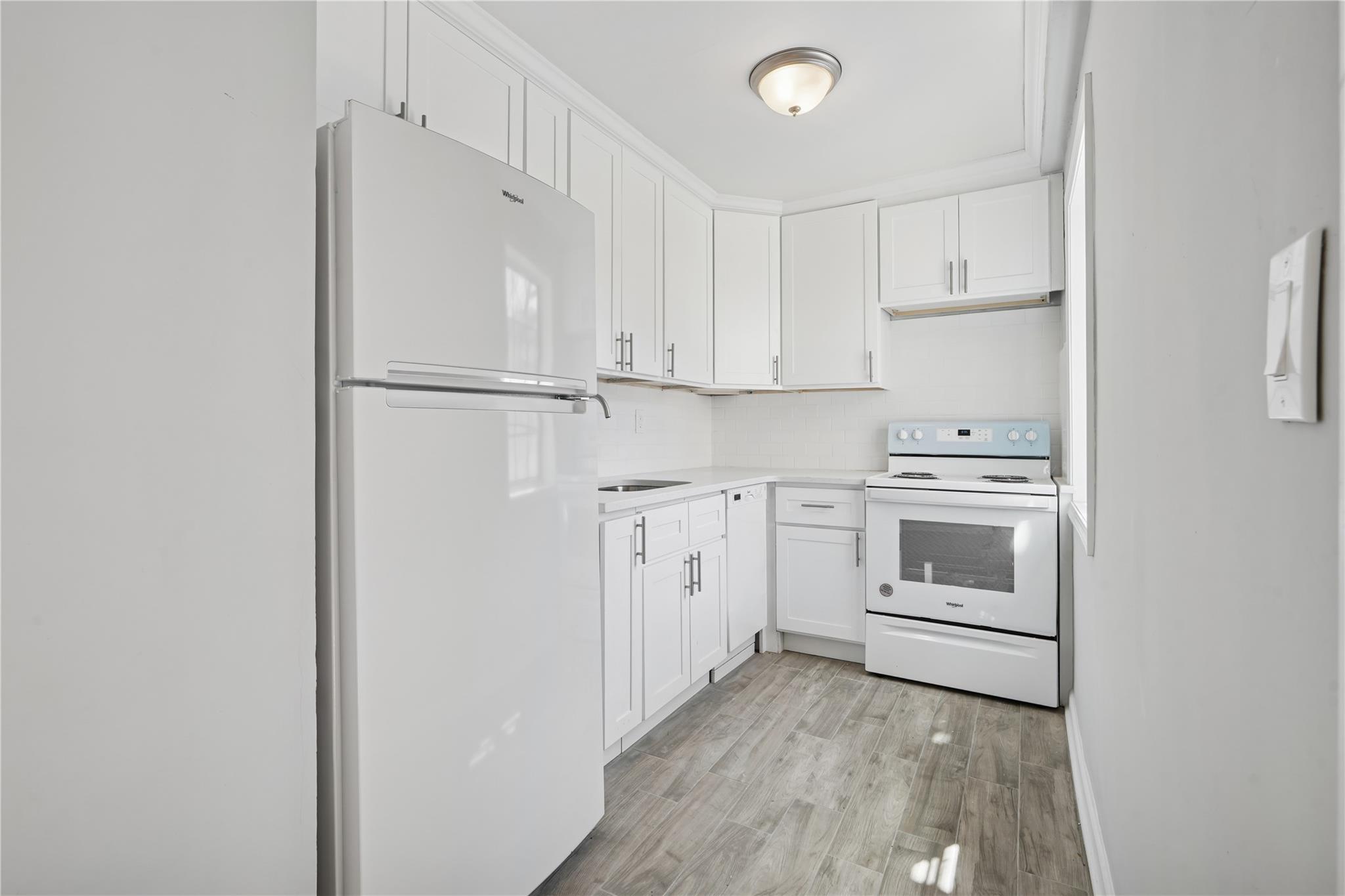 78-04 147 St St #2G, Kew Garden Hills, New York image 12