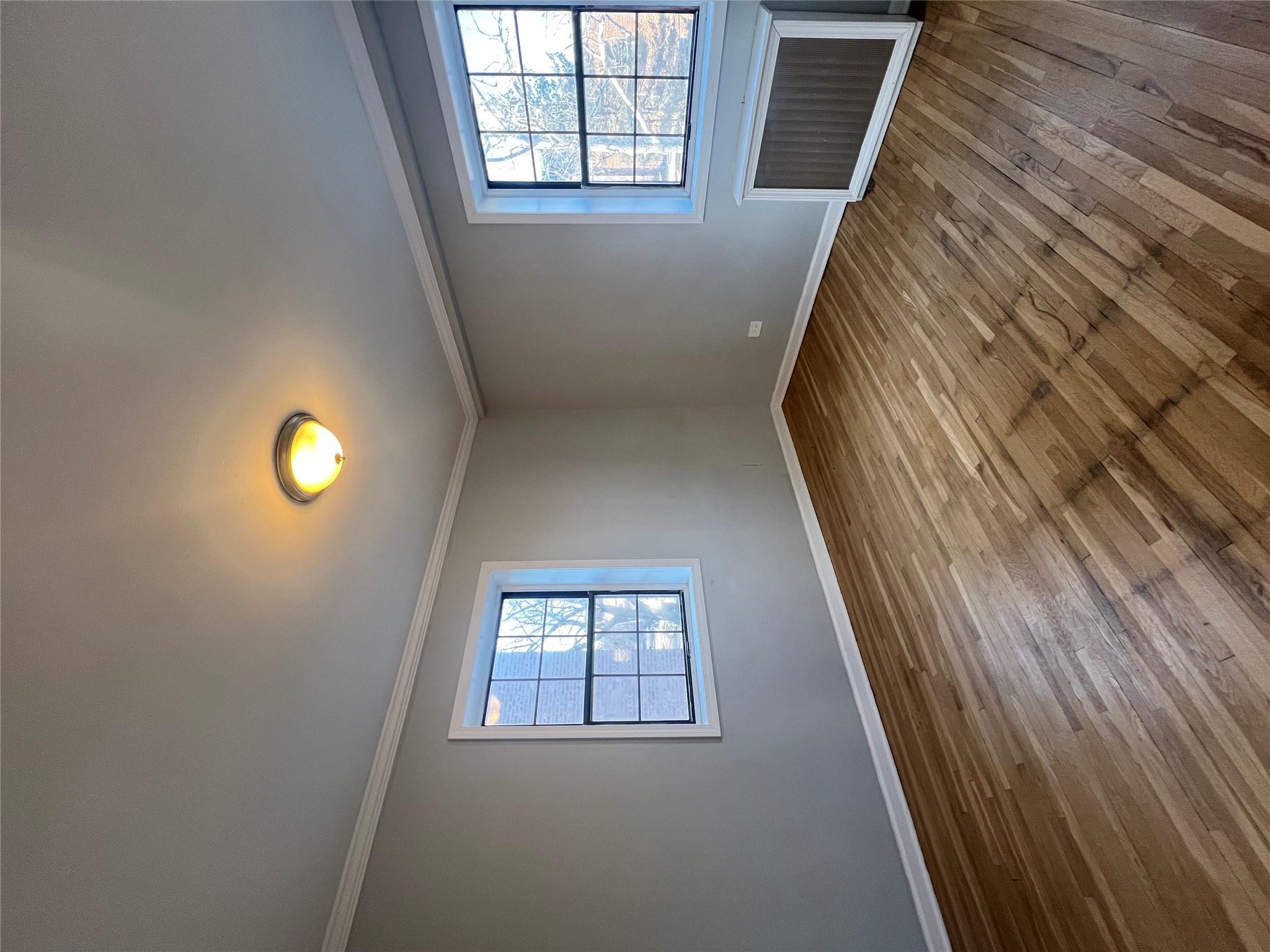 78-04 147 St St #2G, Kew Garden Hills, New York image 4