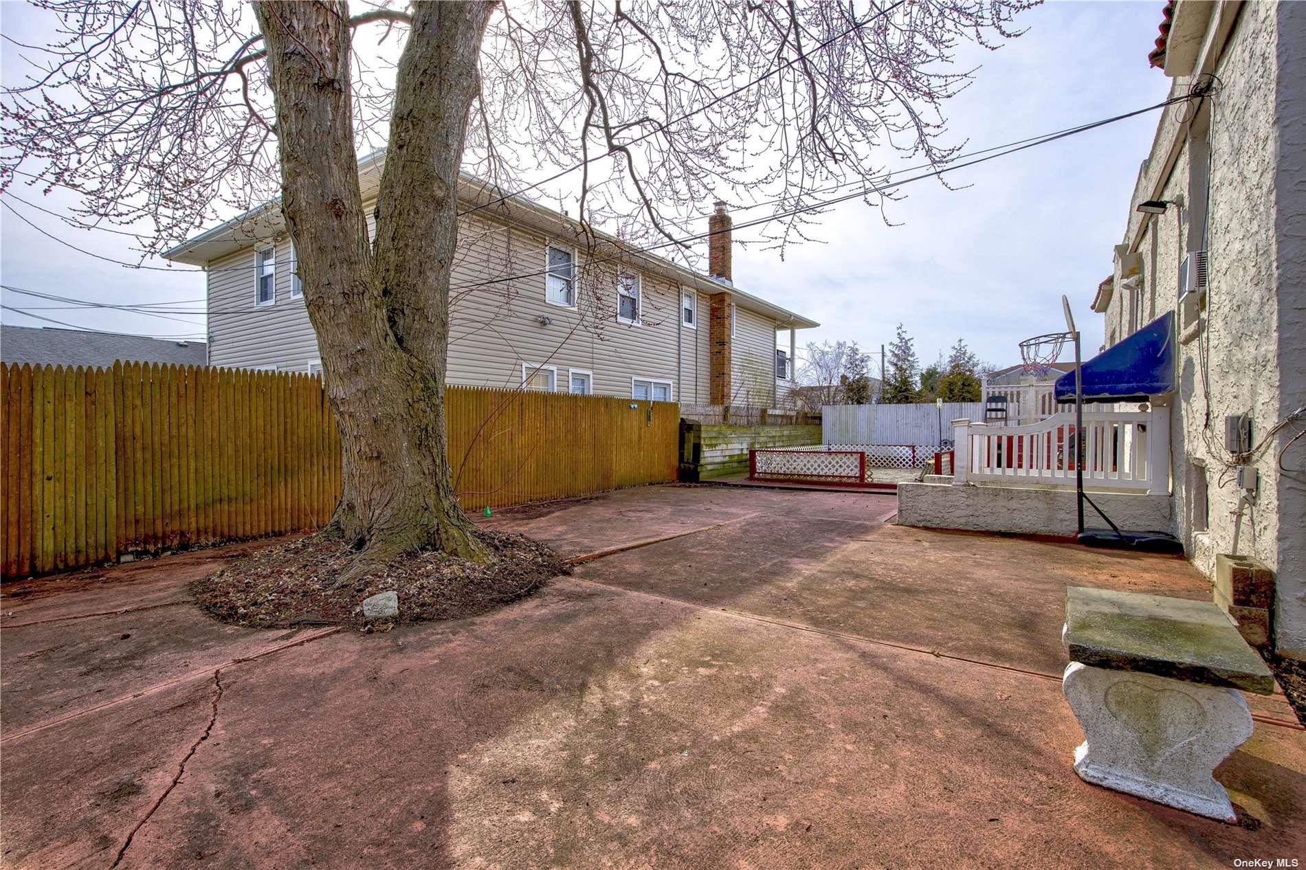 720 Franklin Boulevard, Long Beach, New York image 32