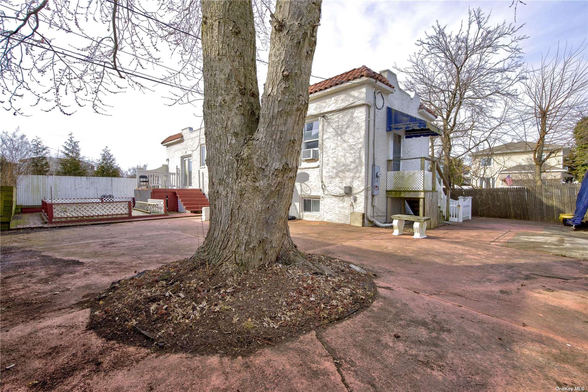 720 Franklin Boulevard, Long Beach, New York image 30