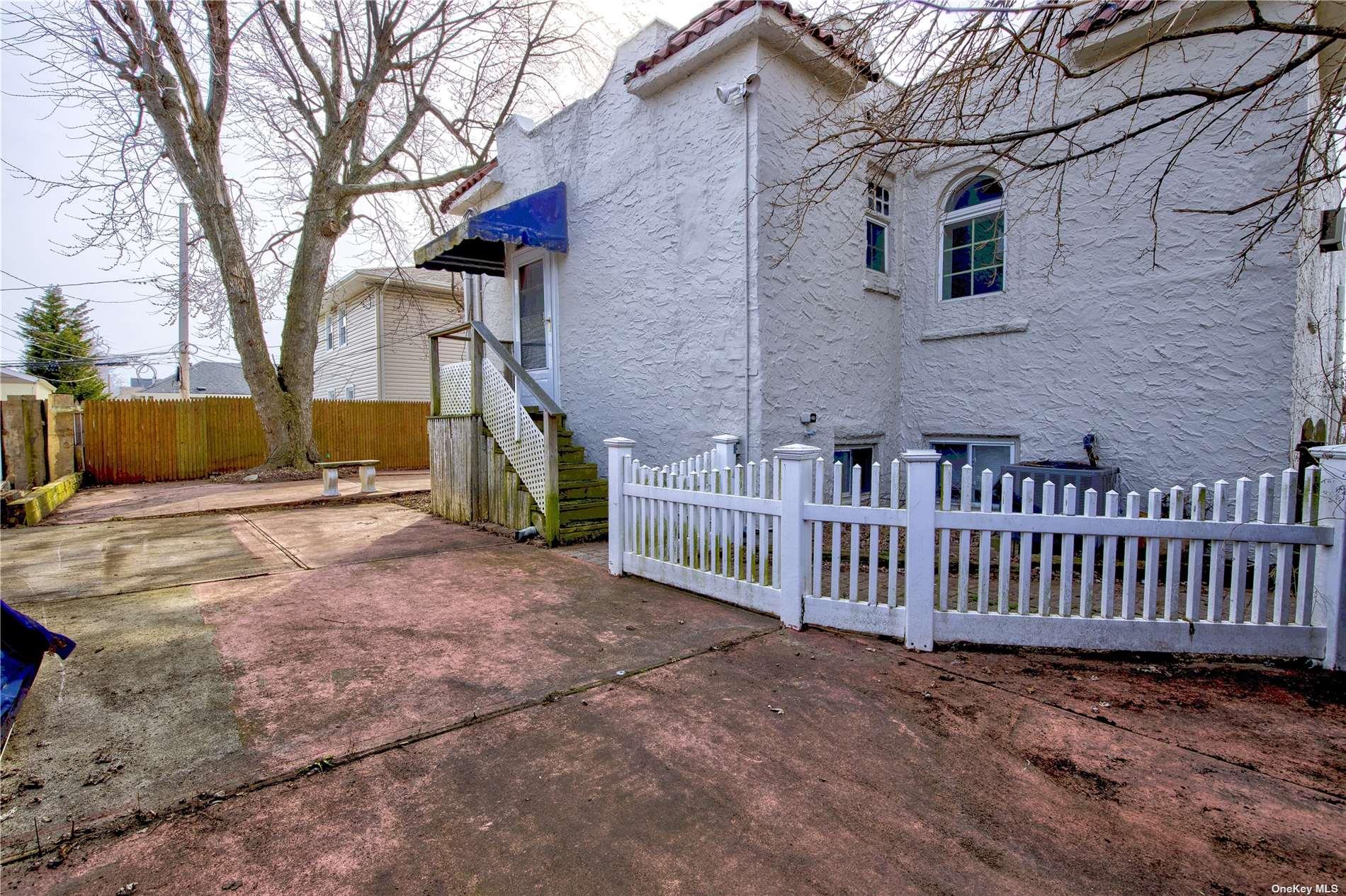 720 Franklin Boulevard, Long Beach, New York image 31