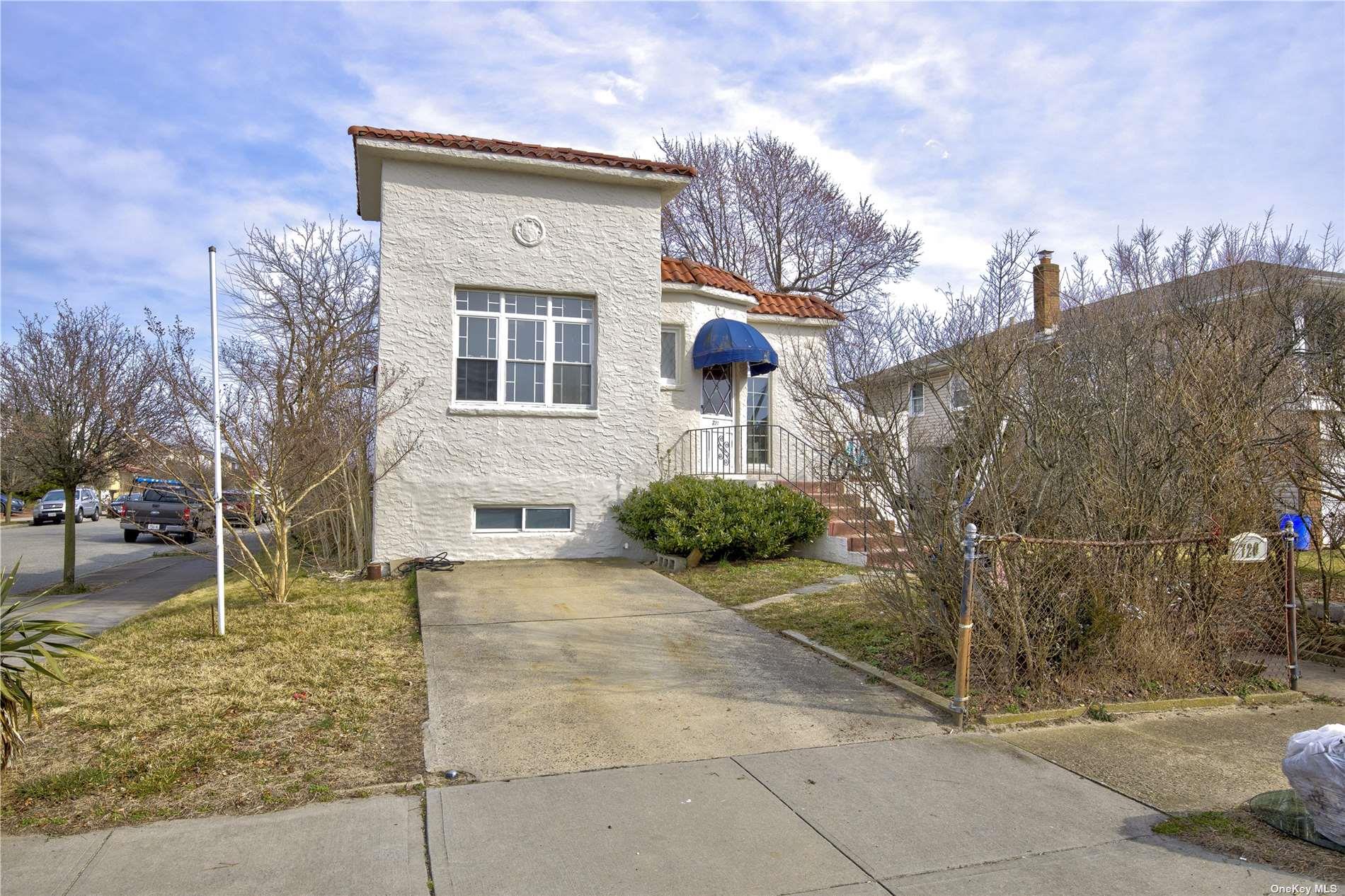 720 Franklin Boulevard, Long Beach, New York image 34