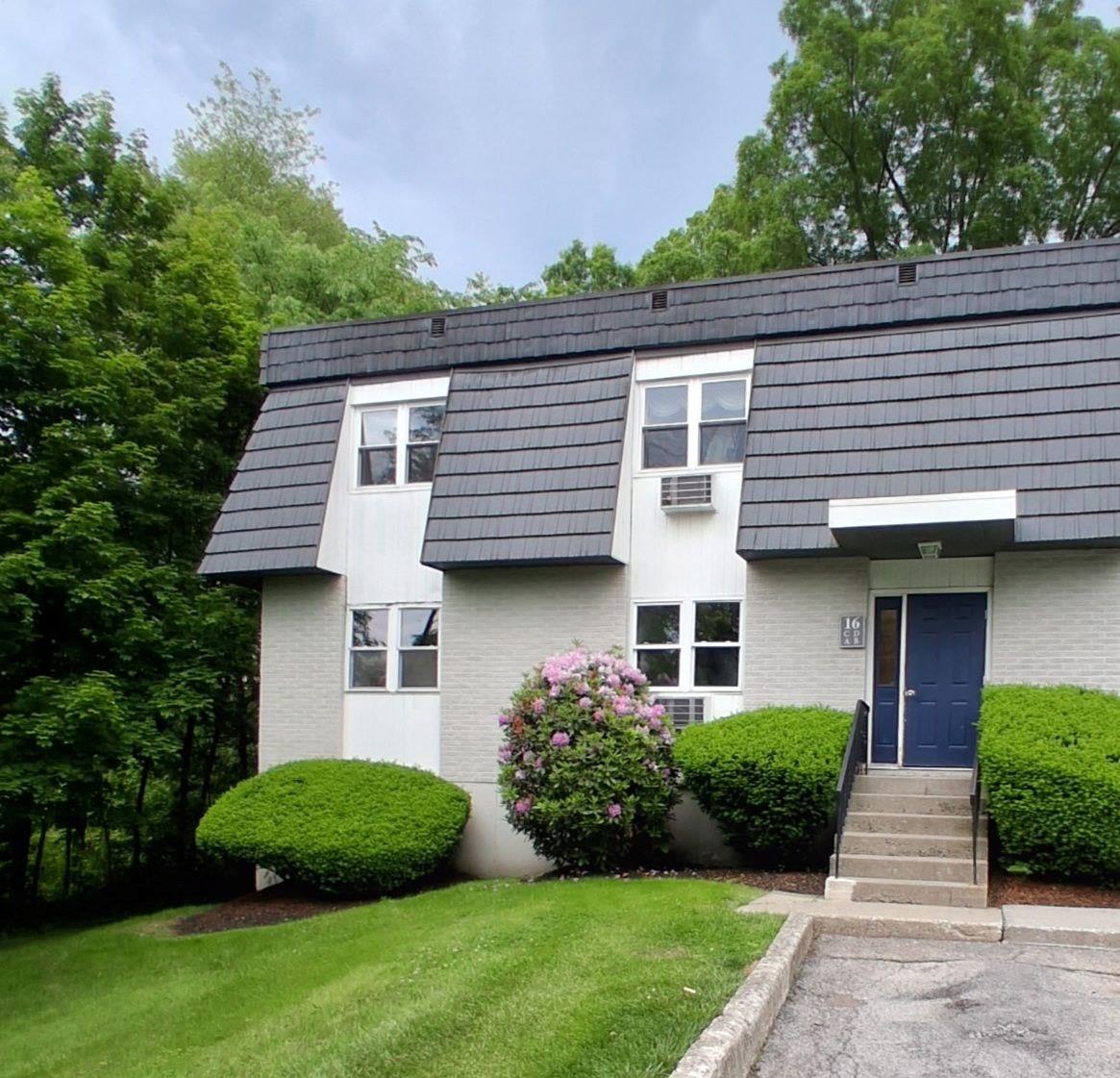White Gate Drive A, Wappingers Falls, New York - 2 Bedrooms  
1 Bathrooms  
5 Rooms - 