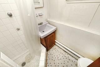 404 N Putnam Avenue, Lindenhurst, New York image 21