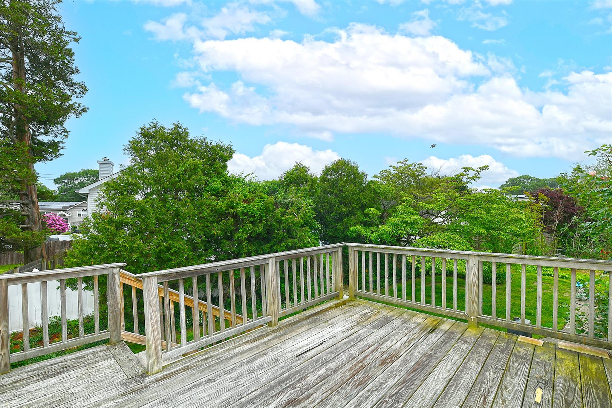 404 N Putnam Avenue, Lindenhurst, New York image 26